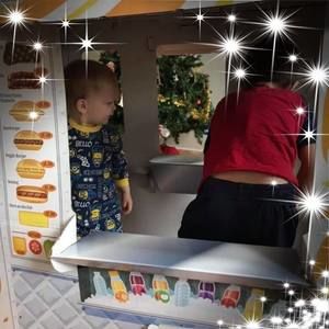 Meet your Posher, Deborah